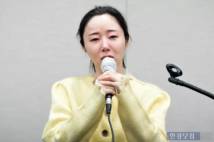 闵熙珍辞去ADOR代表理事职务