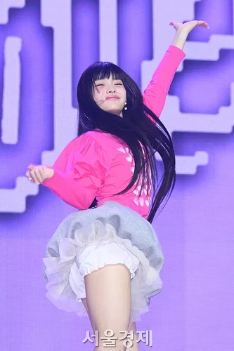 8_LXeEJj