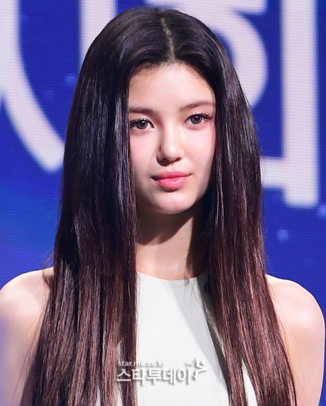 “清算”开始！Danielle 遭 ADOR 索赔431亿，理由是“违约+损害名誉”