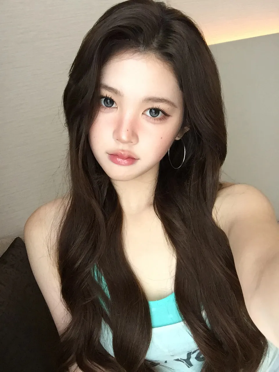 卢惟娜（A-NA）